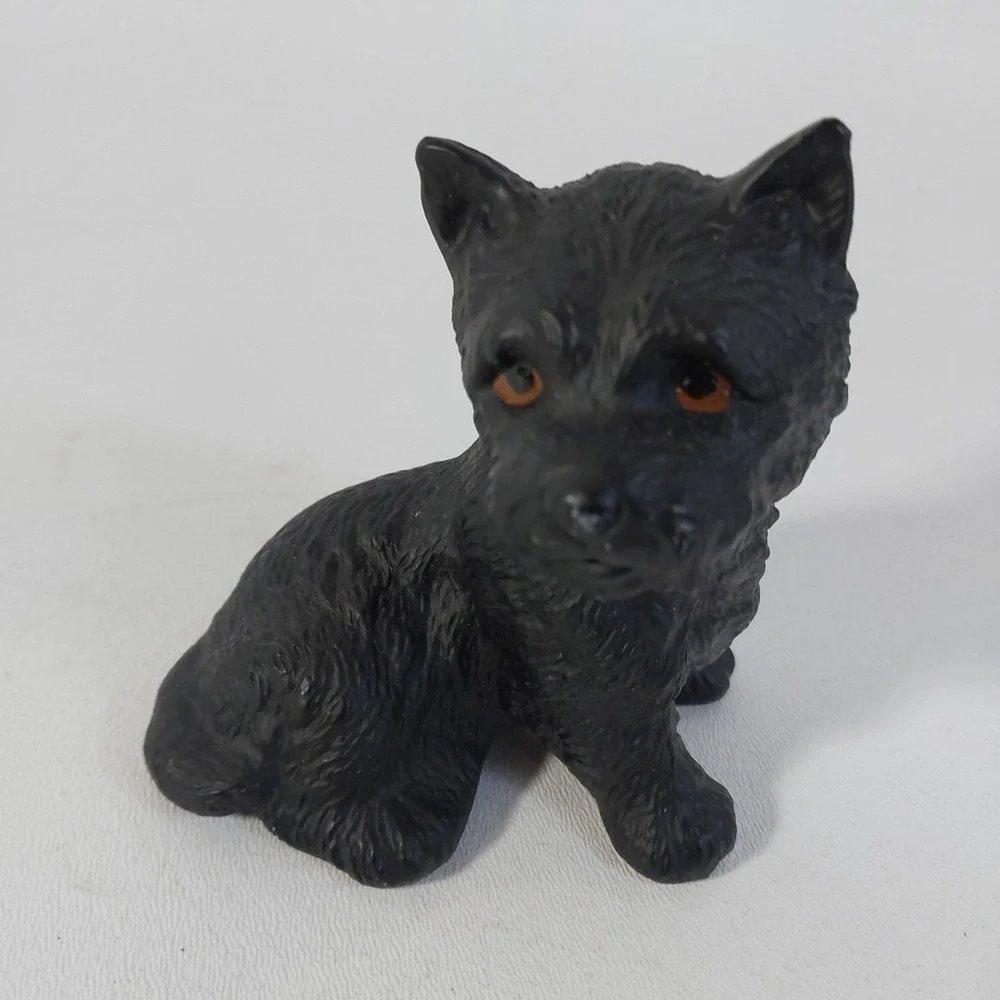 Black Terrier Dog‎ Figurine Vtg Harvey Knox Kingdom House of Global Art Ceramic